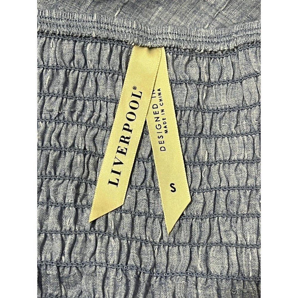 Liverpool Off The Shoulder Top‎ Blue Chambray Smocked Short Sleeve Small Casual - Picture 10 of 16